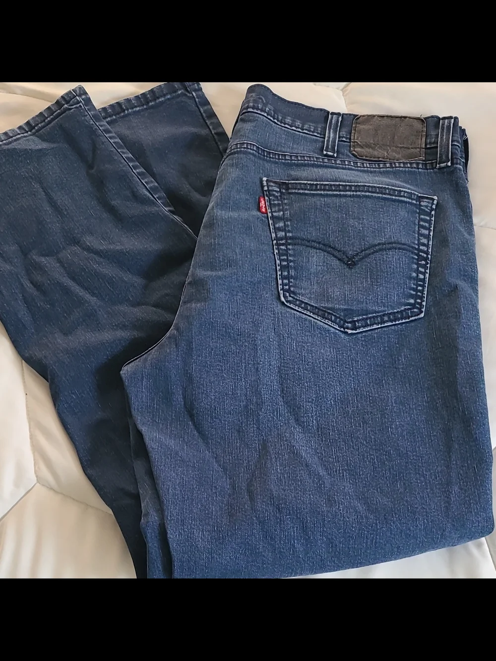 Levi's Men's 40x34 Regular Fit Straight Leg Blue Denim Jeans Mid Rise
